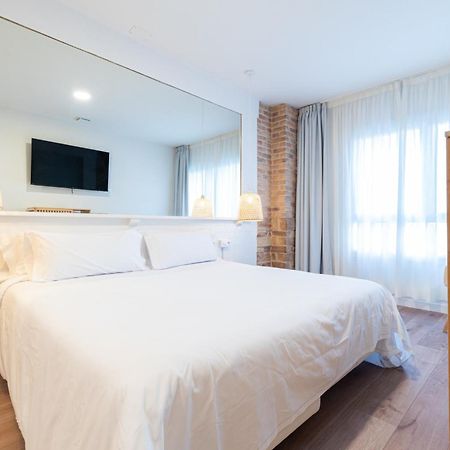 Apartamentos Turisticos Fatima, En El Centro De ヴィーゴ エクステリア 写真