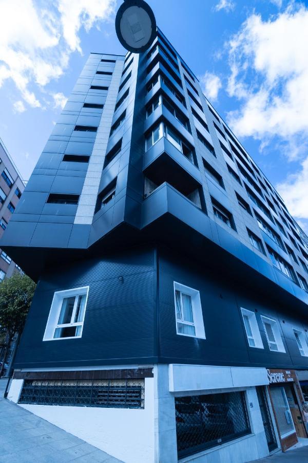 Apartamentos Turisticos Fatima, En El Centro De ヴィーゴ エクステリア 写真