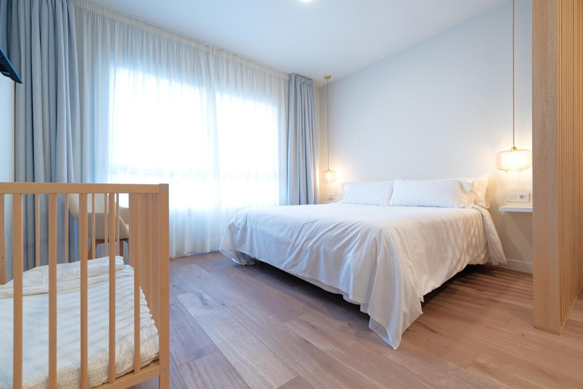 Apartamentos Turisticos Fatima, En El Centro De ヴィーゴ エクステリア 写真