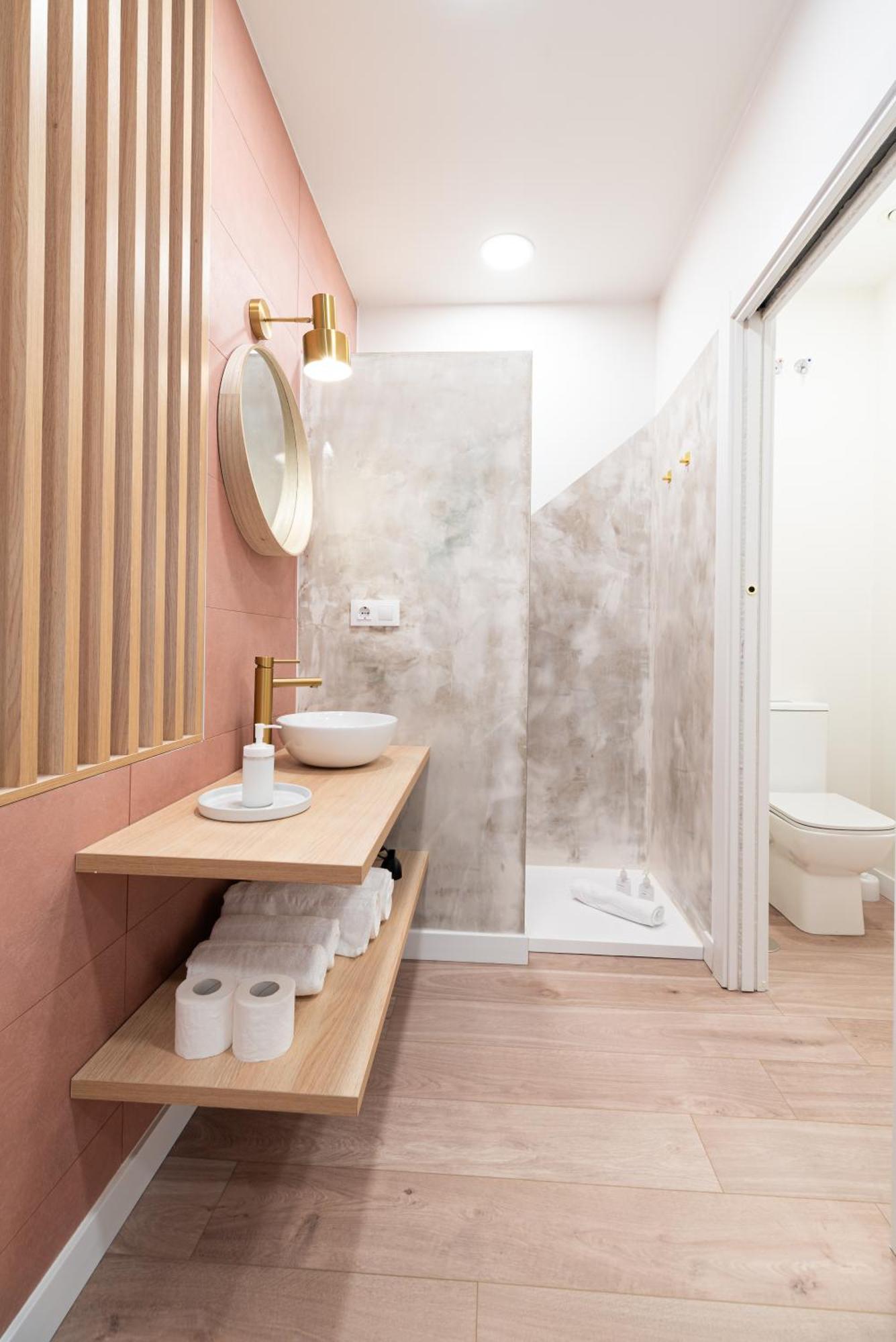 Apartamentos Turisticos Fatima, En El Centro De ヴィーゴ エクステリア 写真