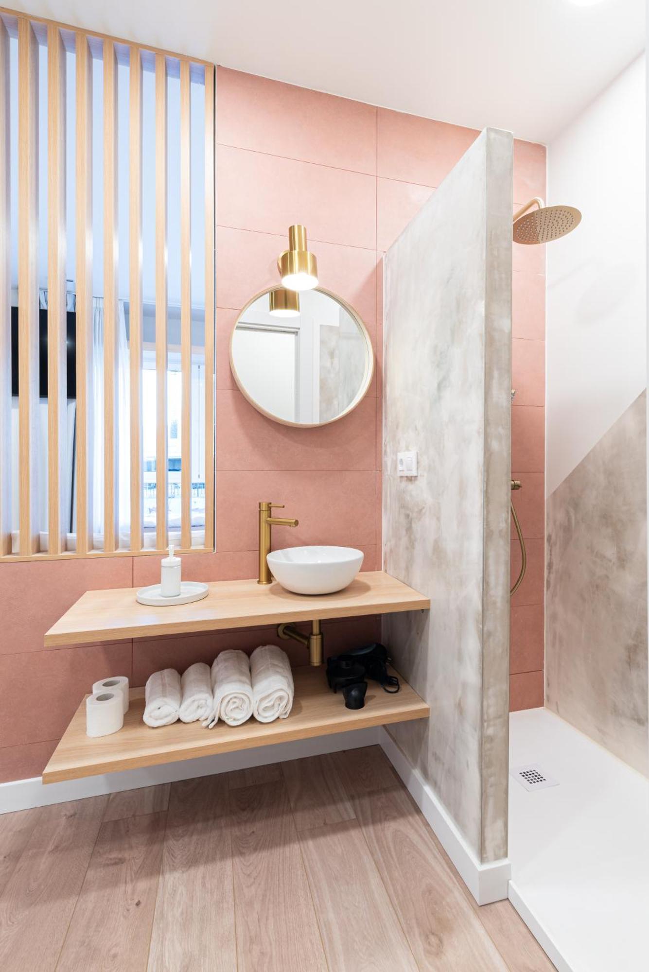 Apartamentos Turisticos Fatima, En El Centro De ヴィーゴ エクステリア 写真
