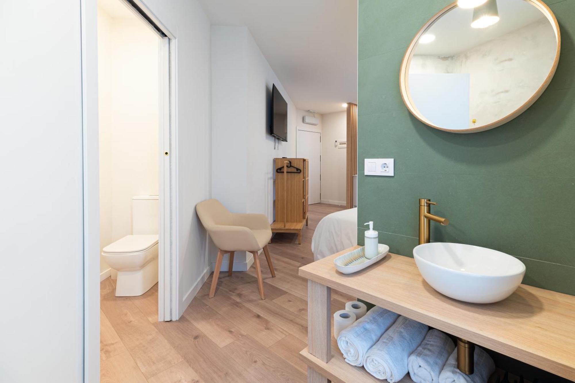 Apartamentos Turisticos Fatima, En El Centro De ヴィーゴ エクステリア 写真