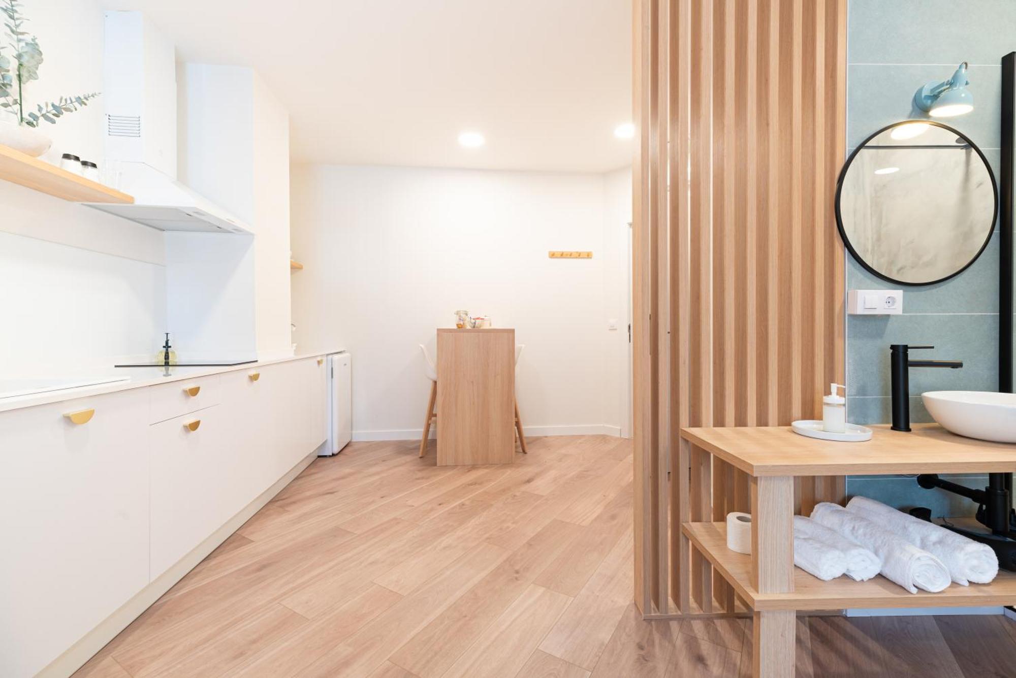 Apartamentos Turisticos Fatima, En El Centro De ヴィーゴ エクステリア 写真